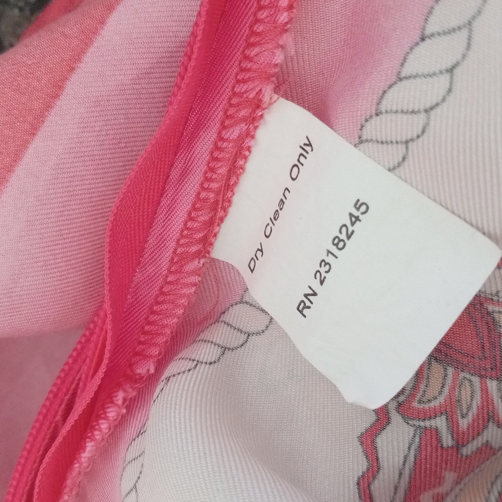 Vineyard Vines Coral and Lime Mandala Blouse Size: 8 - Picture 12 of 13